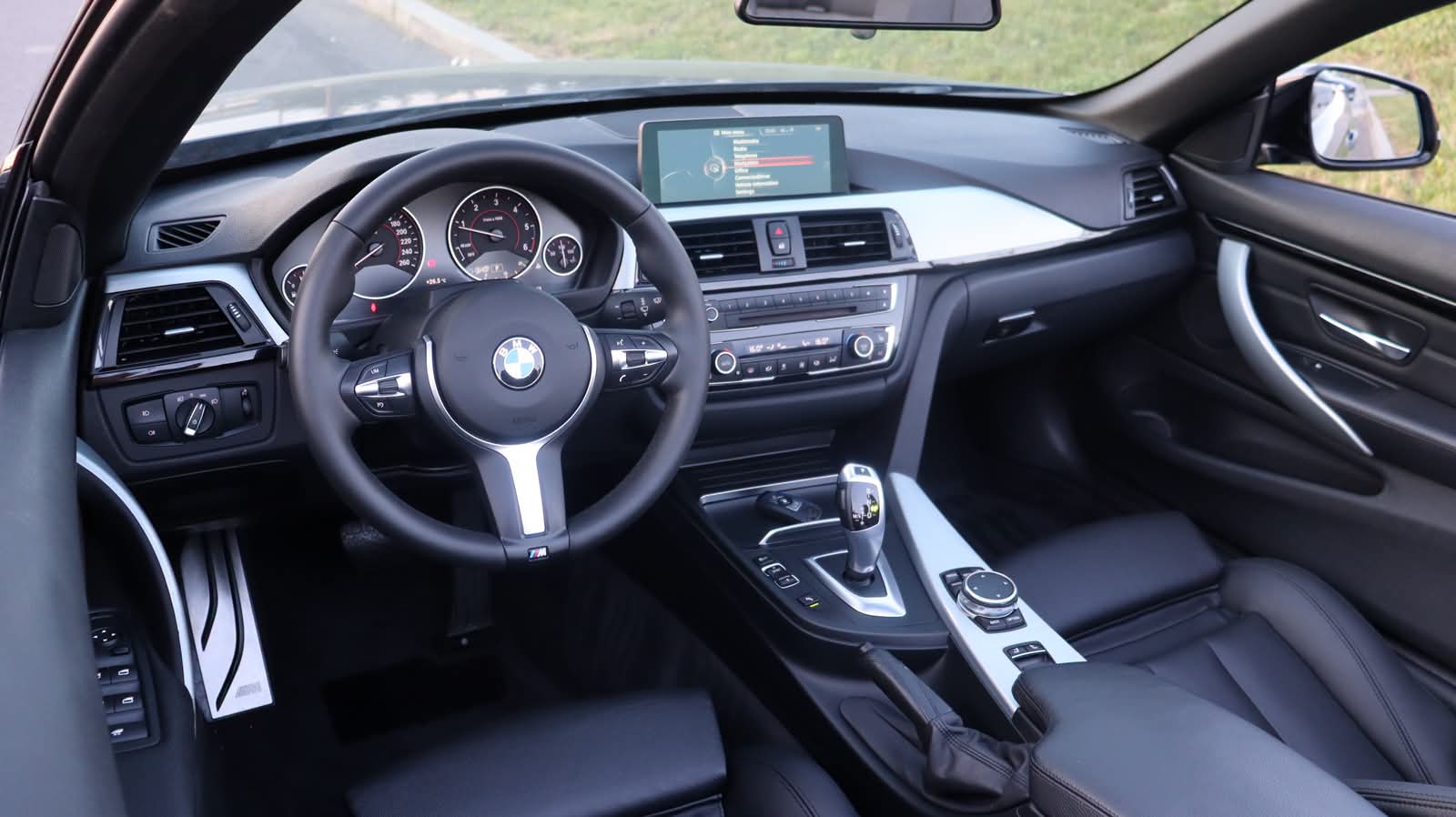 BMW 420 D Cabrio M Sport - poza 16