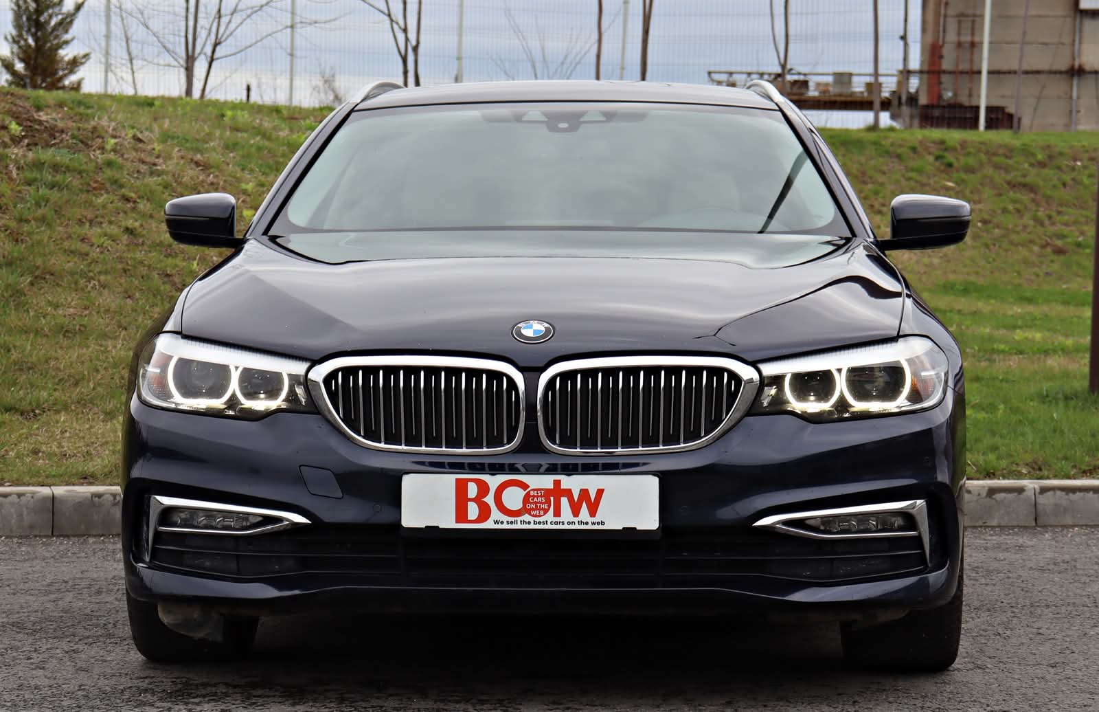 BMW 520 G31 Touring 2.0D 190 CP LuxuryLine