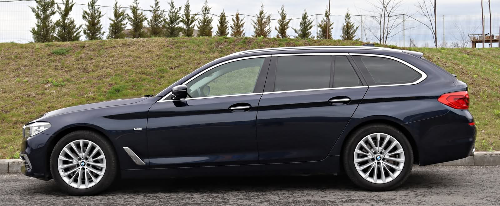 BMW 520 G31 Touring 2.0D 190 CP LuxuryLine - poza 6